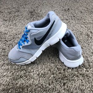 Nike Flex Experience WMN 7